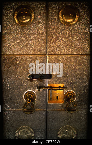 Sri Lanka, Kataragama, Maha Devale santuario, porta, Foto Stock