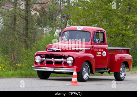 Auto d'epoca, Ford F 100 Pick-up dal 1951 al Grand Prix in Mutschellen, SUI il 29 aprile 2012. Foto Stock