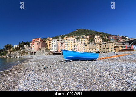 Spiaggia di Sori, piccolo villaggio in Liguria, Italia Foto Stock