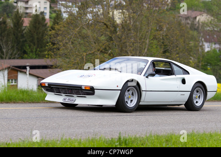 Auto d'epoca Ferrari 308 GTB dal 1977 al Grand Prix in Mutschellen, SUI il 29 aprile 2012. Foto Stock