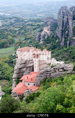 Monastero Roussanou, regione di Meteora, pianura della Tessaglia, Grecia Foto Stock