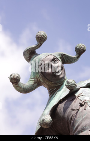 Buffone di Corte statua, Henley Street, Stratford Upon Avon Warwickshire. Foto Stock