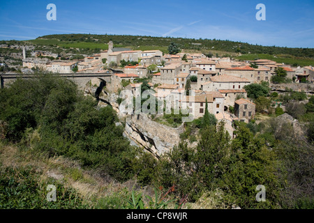 Minerve hilltop village in Languedoc Rousillon, regione a sud della Francia Foto Stock
