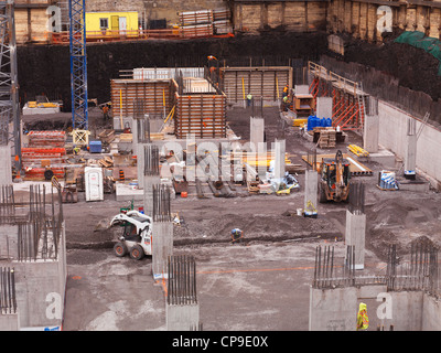 Sito in costruzione, edificio foundation pit. Ottawa, Ontario, Canada. Foto Stock