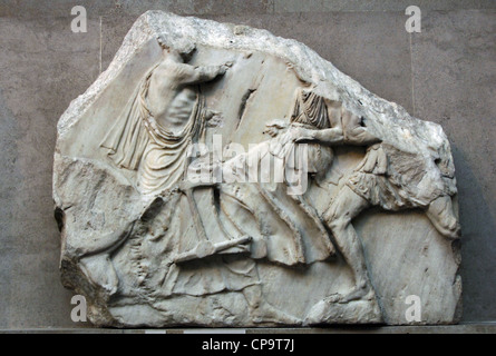 Arte greche. La Grecia. Parthenon (447-438 b.C). Frammento del fregio del Nord XII. Foto Stock