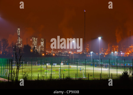 Grangemouth giocando a calcio, Stirlingshire, Regione centrale, Scotland, Regno Unito Foto Stock