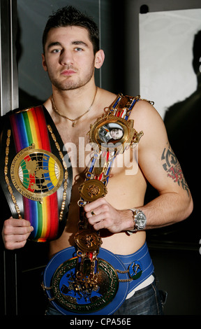 Nathan sapientemente (sopportato il 17 febbraio 1987) è un Welsh boxer professionale e la corrente WBO Pesi Mediomassimi campione del mondo. Foto Stock