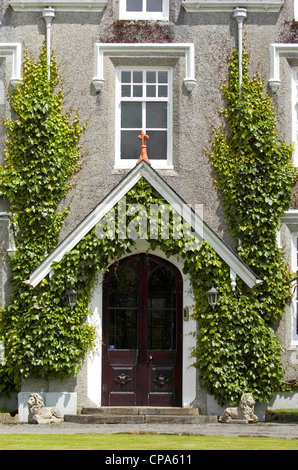 Plas Cilybebyll stile francese mansion vicino a Rhos, Neath, Regno Unito Foto Stock