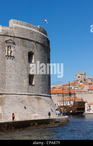 Dubrovnik Croazia - San Giovanni Rocca sul porto. Foto Stock