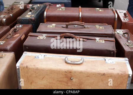 Valigie in pelle Foto Stock