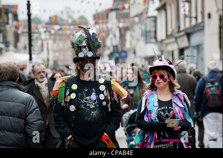 Due membri di suino nero confine Morris presso il Festival spazia in Rochester kent Foto Stock