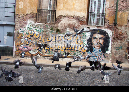 La street art di Che Geuvara, nel quartiere di San Telmo di Buenos Aires, Argentina. Foto Stock