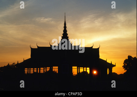 Cambogia, Phnom Penh, Royal Palace, tramonto, Foto Stock
