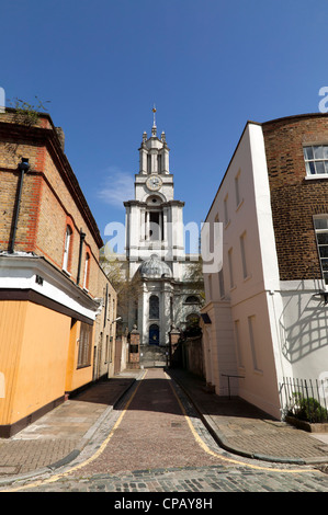 Il West elevazione della St Anne's Chiesa, Limehouse. Foto Stock