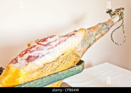 Jamón Ibérico; prosciutto iberico, chiamato anche Pata Negra, la maggior parte di prosciutto espensive nel mondo Foto Stock