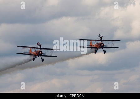 Breitling wingwalkers sul display a Abingdon Air Show Inghilterra Foto Stock