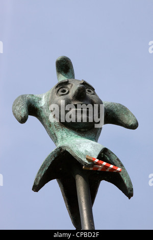 Buffone di Corte statua su Henley Street Stratford Upon Avon Warwickshire da James Butler Foto Stock