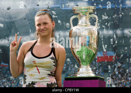 La UEFA evento, durante la quale l'originale UEFA Euro Cup viene presentato, Poznan, Polonia Foto Stock