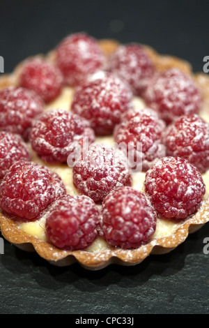 Crostata al limone con lamponi Foto Stock