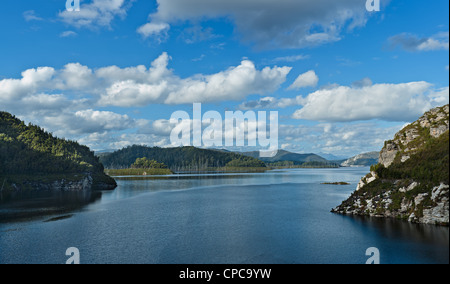 Damming del Gordon Dam, Tasmania, Australia Foto Stock