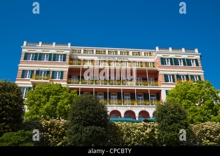 Grand Hotel Imperial al di fuori del centro storico della città di Dubrovnik Dalmazia Croazia Europa Foto Stock