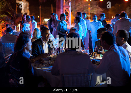 Il presidente Barack Obama partecipa ad un vertice delle Americhe leader dell' Cena al Castillo San Felipe de Barajas in aprile 13, 2012 a Cartagena, Colombia. Foto Stock