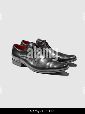 Close up del mans vestono scarpe Foto Stock