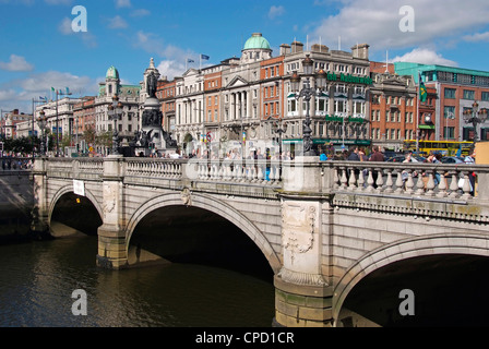 Fiume Liffey e O'Connell Bridge, Dublino Repubblica di Irlanda, Europa Foto Stock