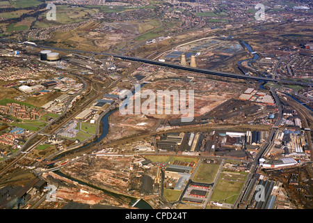 Vista aerea storica e rara di Meadowhall a Sheffield nel marzo 1986 prima della costruzione del centro commerciale Meadowhall Foto Stock