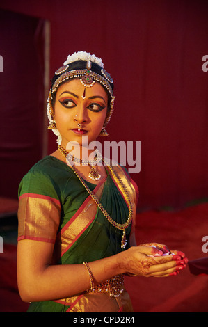 Ballerino tradizionali, Mamallapuram (Mahabalipuram), Tamil Nadu, India, Asia Foto Stock