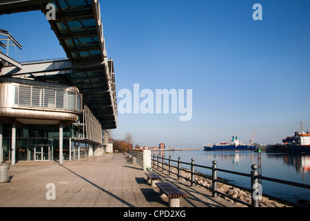 Università di Sunderland National Glass Centre, Sunderland, Tyne and Wear, England, Regno Unito, Europa Foto Stock