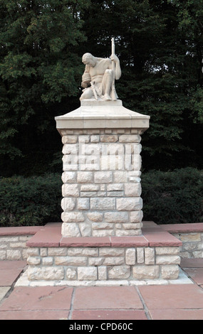 Memorial staure in tedesco St Mihiel cimitero, Meuse, Lorena, Francia. Foto Stock