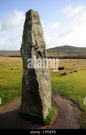 Età del Bronzo pietra permanente, Merrivale, Parco Nazionale di Dartmoor, Devon, Inghilterra, Regno Unito, Europa Foto Stock