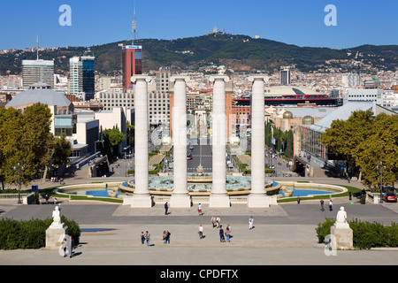 Reina Maria Cristina Avenue nel Quartiere di Montjuic, Barcellona, in Catalogna, Spagna, Europa Foto Stock