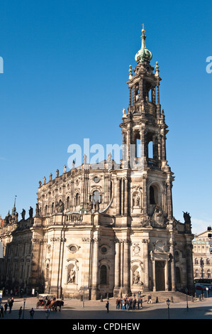 La Hofkirche (chiesa della Corte), Dresda, Sassonia, Germania, Europa Foto Stock