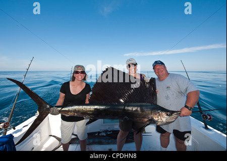 Deep-sea sport-pesca di sailfish, Puerto Vallarta, Jalisco, Messico, America del Nord Foto Stock