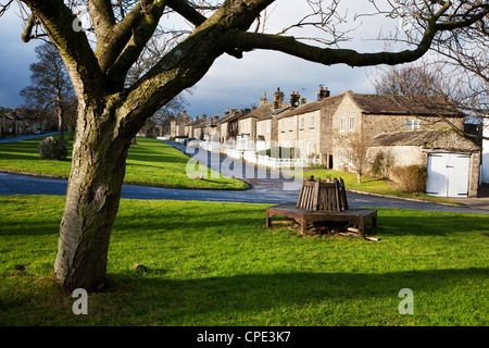 Il Villaggio Verde a Oriente Witton, North Yorkshire, Yorkshire, Inghilterra, Regno Unito, Europa Foto Stock