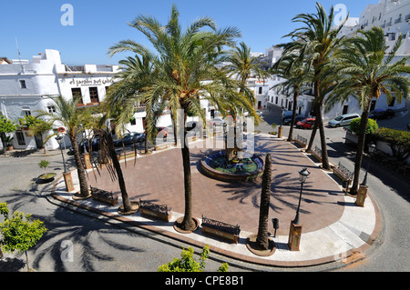 Plaza de Espana, Vejer de la Frontera, la provincia di Cadiz Cadice, Costa de la Luz, Andalusia, Spagna, Europa Foto Stock