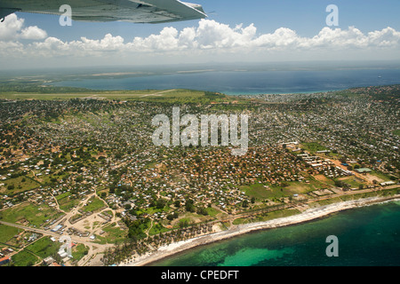 Vista aerea di Pemba nel nord del Mozambico. Foto Stock