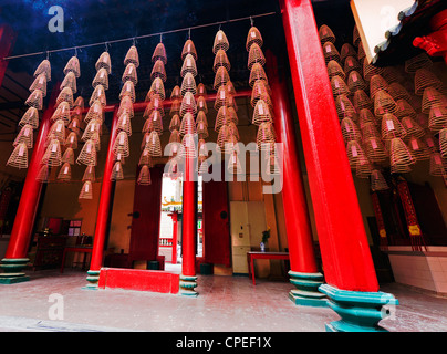 Incenso nel tempio Foto Stock