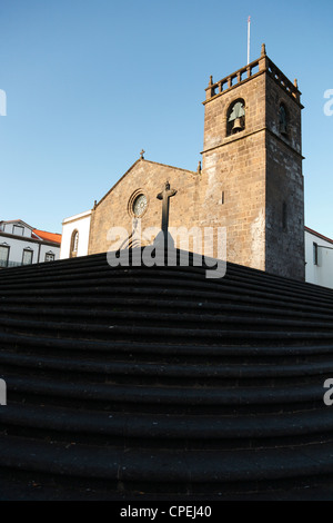 Sao Miguel Arcanjo chiesa, nella cittadina di Vila Franca do Campo. Sao Miguel island, Azzorre. Foto Stock