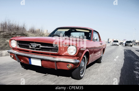 La peste Ford Mustang cruising Foto Stock