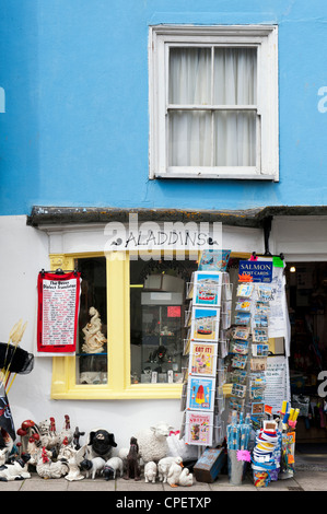 Aladdins regali, Middle Street, Brixham, Devon, Inghilterra Foto Stock