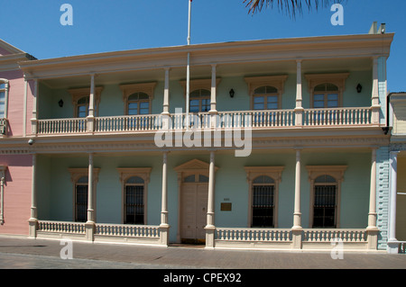 Restaurato elegante edificio del XIX secolo Baquedano Iquique Cile Foto Stock