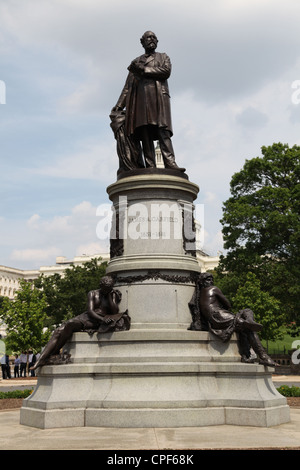 Statua in bronzo Presidente Garfield al di fuori degli Stati Uniti Campidoglio in Washington, D.C. U.S.A. Stati Uniti d'America Foto Stock