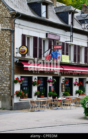 Agriturismo,edifici agricoli,Connelles è un comune nella Eure dipartimento in Francia nordoccidentale. Foto Stock