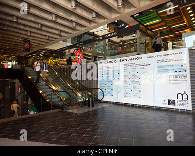 San Antón mercato, Madrid, Spagna Foto Stock