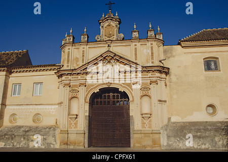 Spagna. Andalusia. Siviglia. Isola della Certosa. Monastero di Nostra Signora delle grotte. Foto Stock