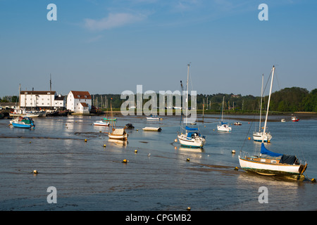 Deben sul fiume Tagliamento a Woodbridge, Suffolk, Regno Unito. Foto Stock