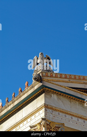 In Europa, in Grecia, Attica, Atene, accademia, arti, competenze, OWL, entrata principale, portale, educazione, formazione, università, architettura Foto Stock
